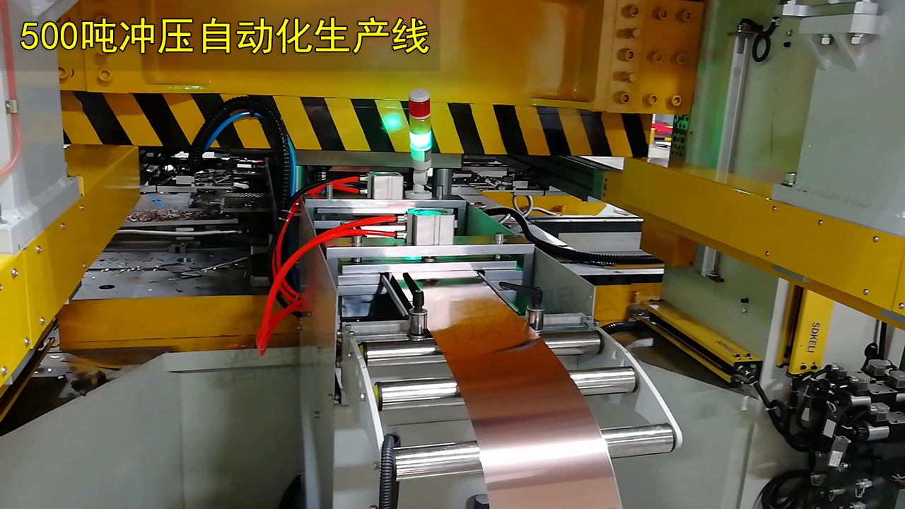 伺服夾式送料機 伺服夾式送料機