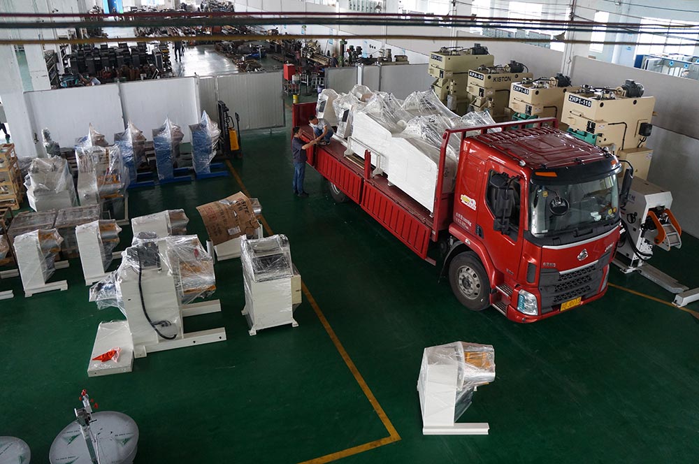 沖床送料機發(fā)貨