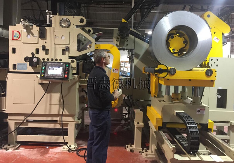 三合一送料機海外客戶現場 三合一送料機海外客戶現場