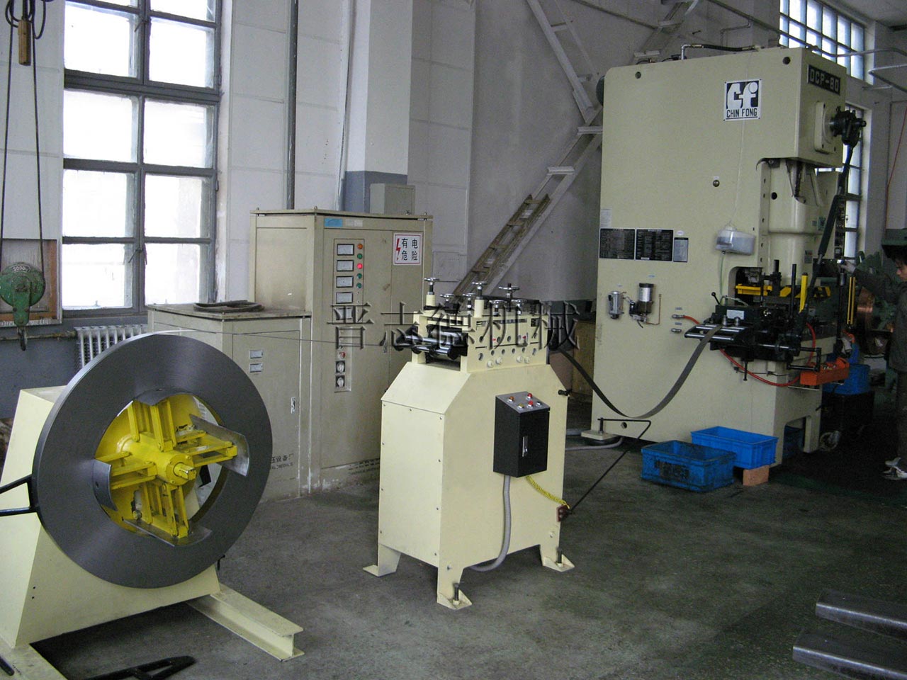 料架整平送料機(jī)