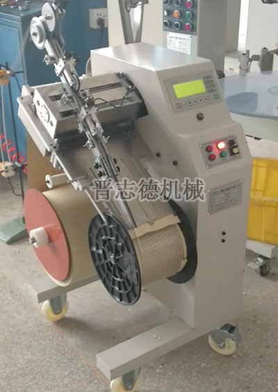 偏擺端子收料機(jī)