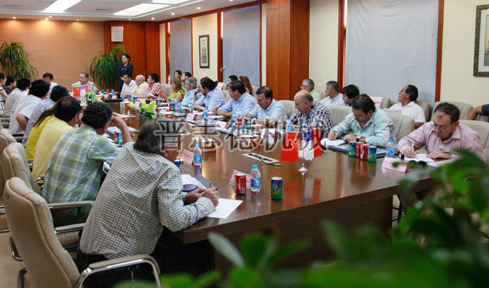 送料機(jī)客戶來(lái)訪