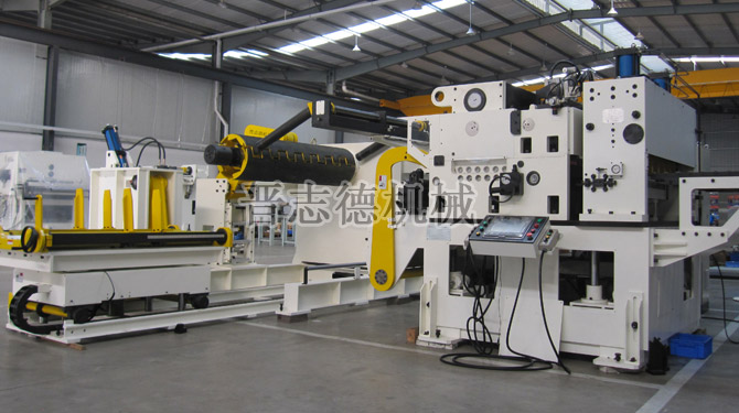 掀開式三合一送料機裝配 掀開式三合一送料機裝配