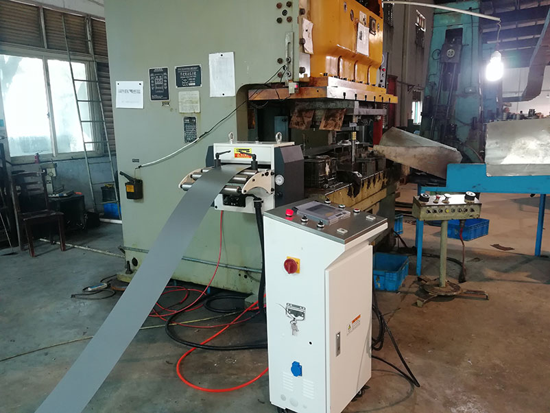 伺服送料機(jī)選購 伺服送料機(jī)選購