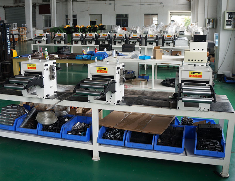 數(shù)控送料機(jī)生產(chǎn)現(xiàn)場(chǎng),送料機(jī)生產(chǎn)車間 數(shù)控送料機(jī)生產(chǎn)現(xiàn)場(chǎng),送料機(jī)生產(chǎn)車間