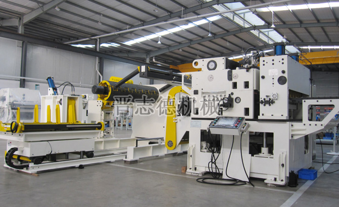 厚板高張力三合一送料機 厚板高張力三合一送料機