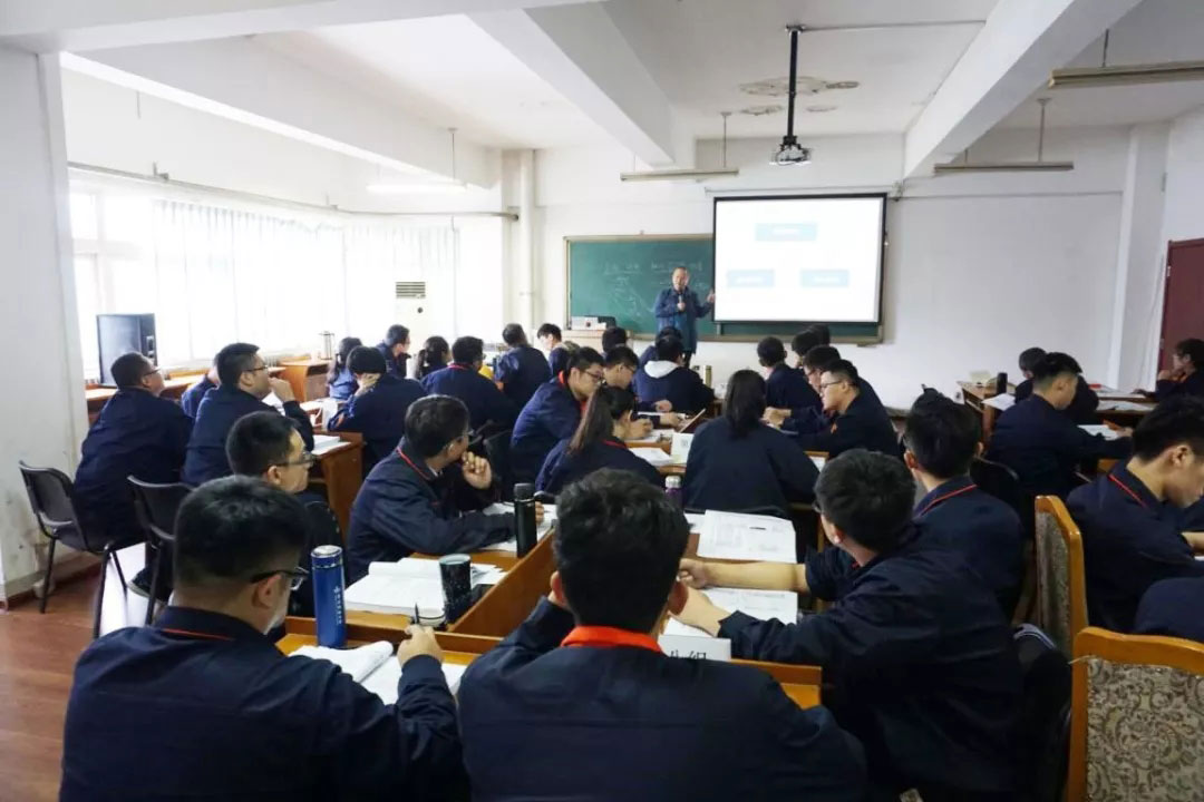 沖床送料機廠生產(chǎn)培訓(xùn) 沖床送料機廠生產(chǎn)培訓(xùn)